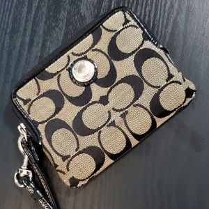 Coach Card Wristlet